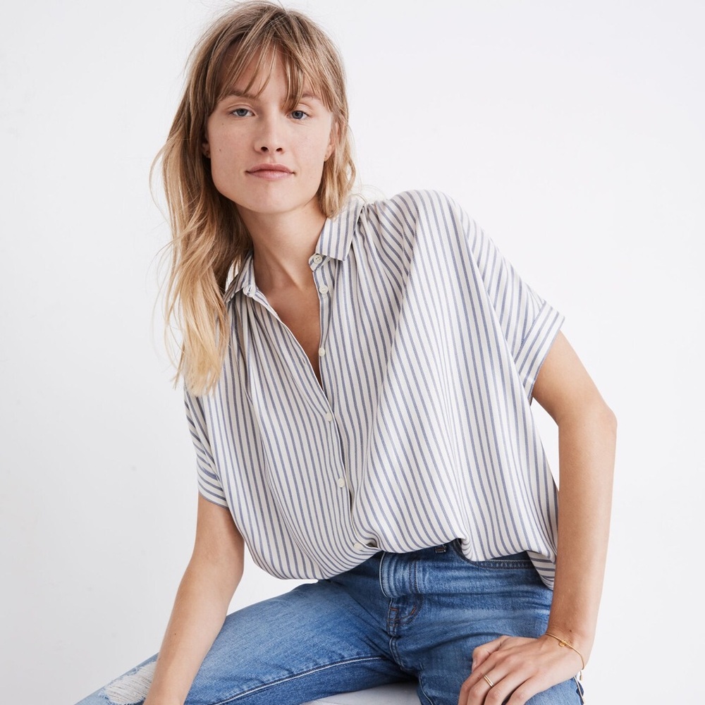 ✨Sunday Sale✨ Madewell Central Striped Button Up Shirt in Dalton Stripe
